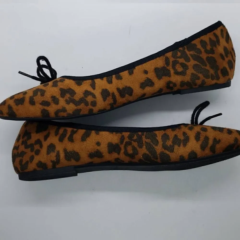 French Connection Size 8 Leopard Print Flats